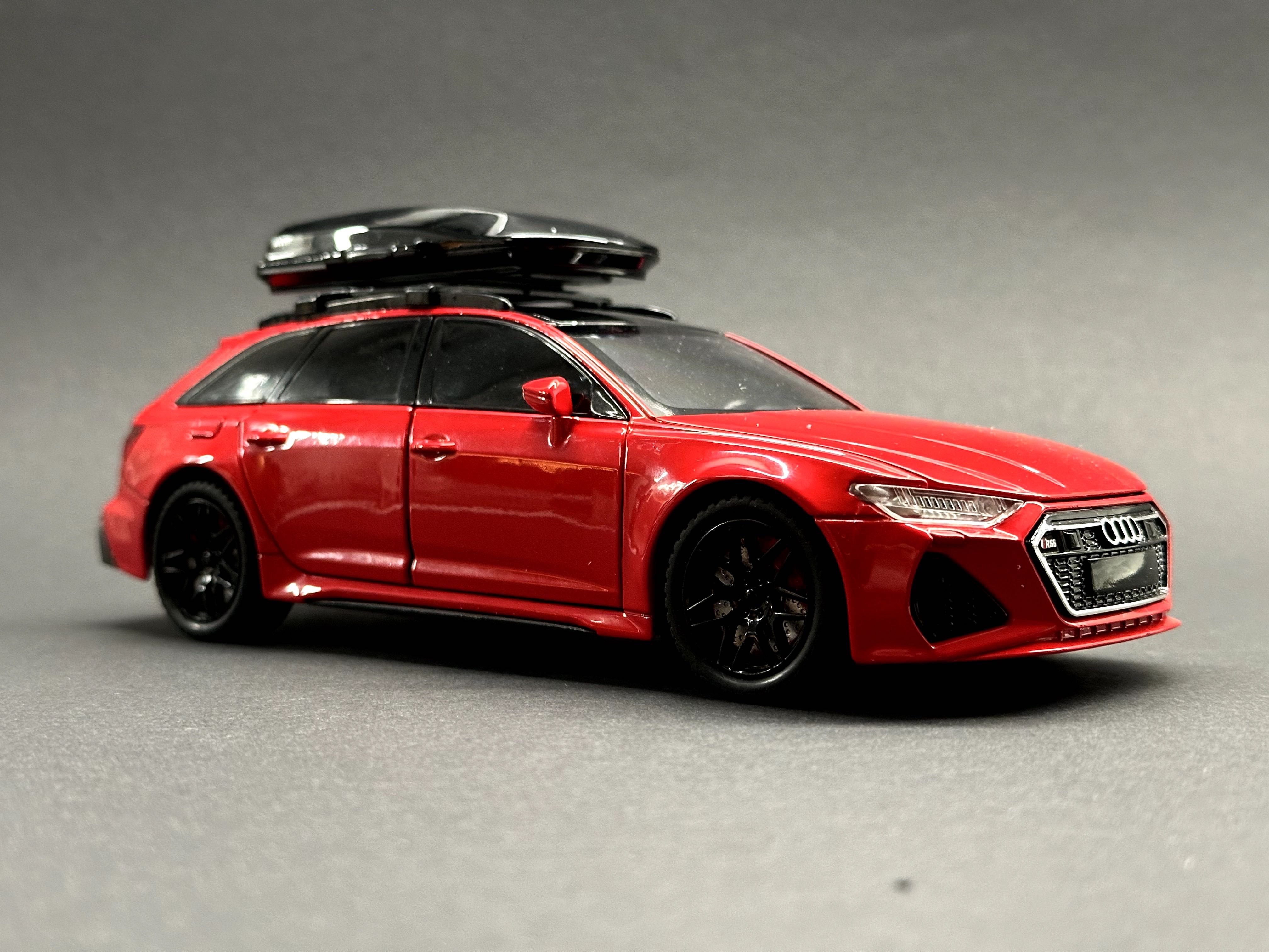 1:24 Audi RS6 combi - model/zabawka, czerwony