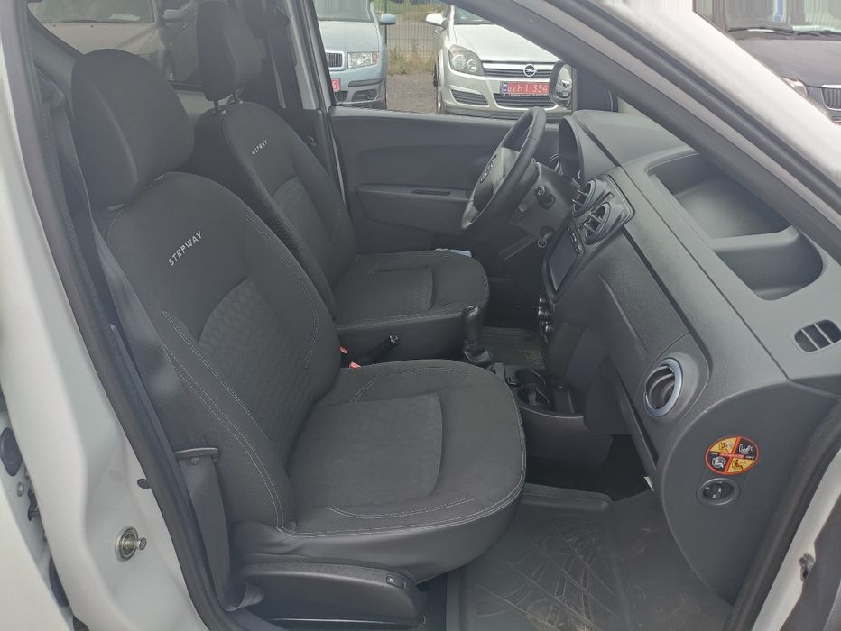 Dacia Dokker Stepvay 1.5 дизель 66 кВт 2015 р