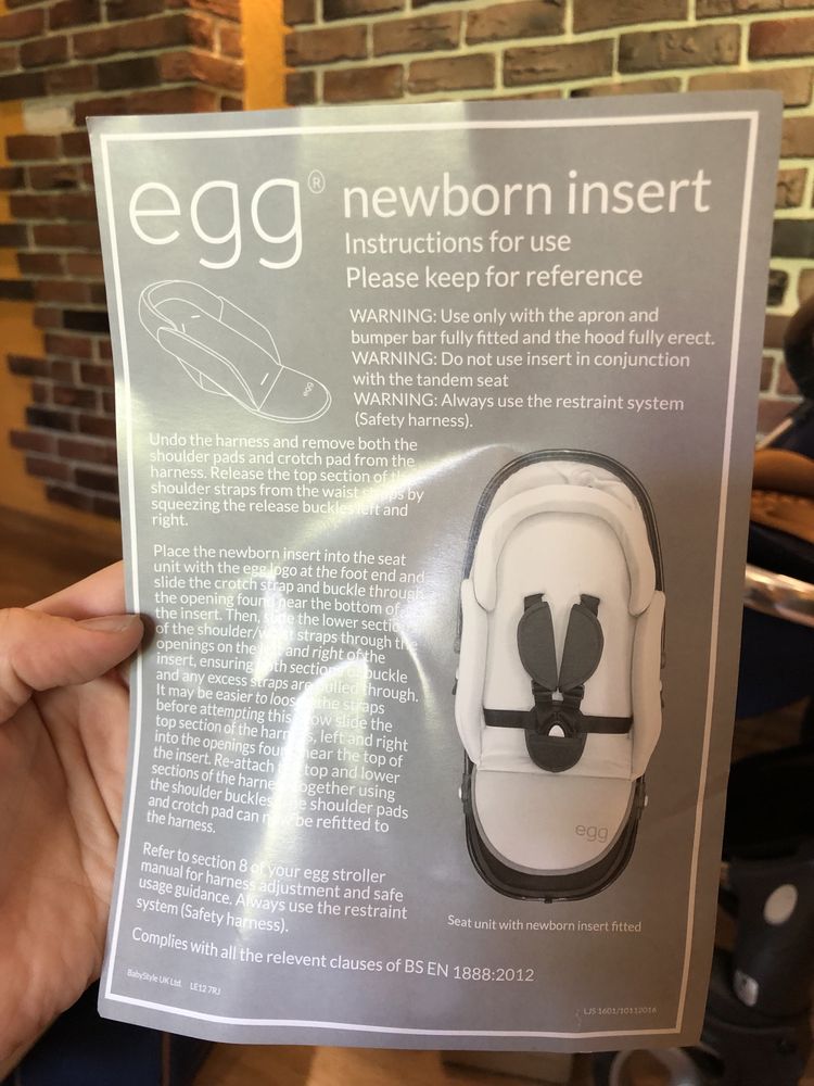 Коляска реверс Baby style egg с вкладишом до новонароджених