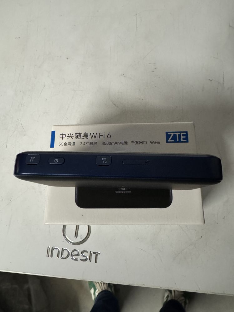 Router 5G ZTE MU5001 MiFI 5G c/ porta LAN