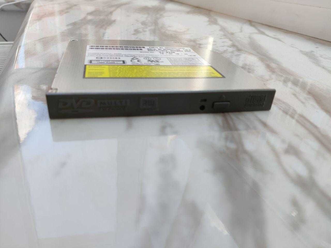 DVD-RW Panasonic UJ 820B