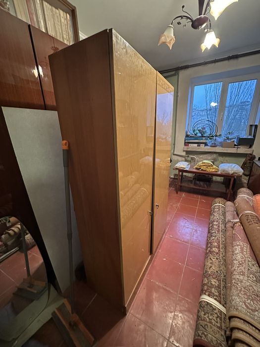 Платяной шкаф Б/У