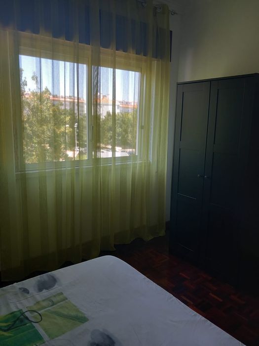 Quarto - Amadora