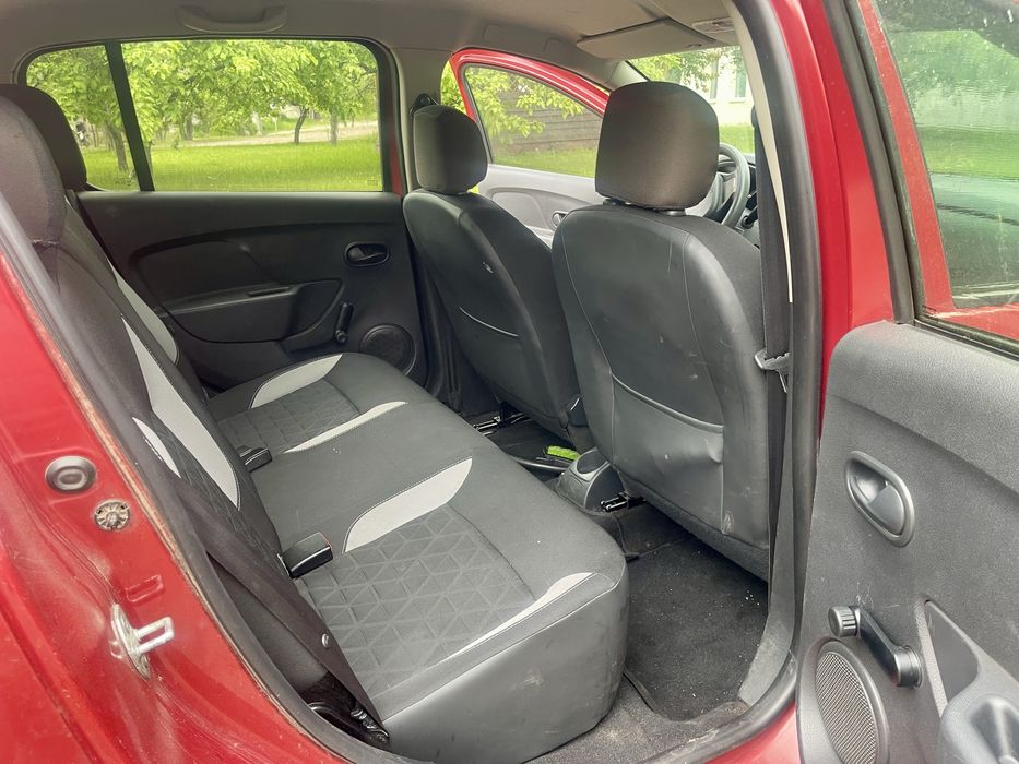 Renault Sandero StepWay 1.5 дизель 2014