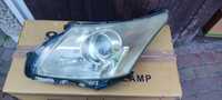 Lampy przednie toyota Avensis t27.