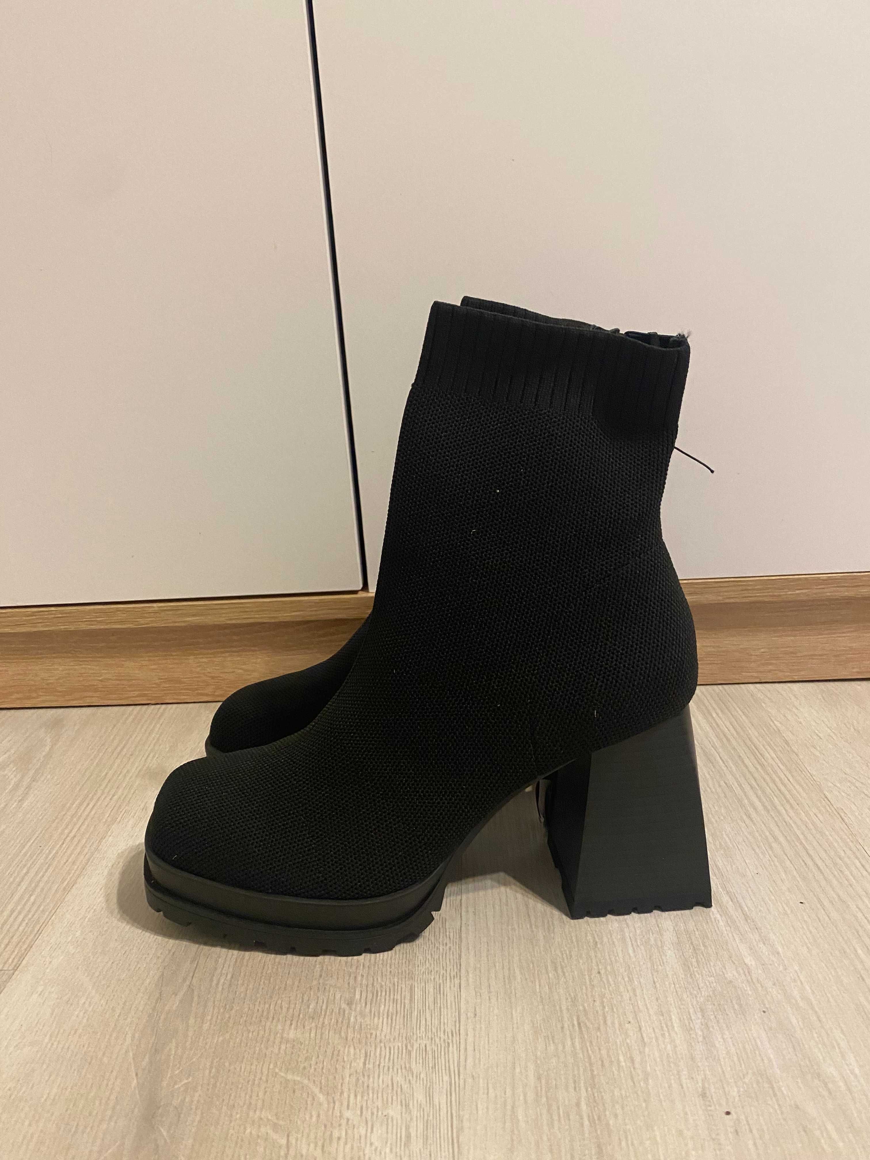 Botki buty na klocku obcasie czarne damskie 40 eleganckie na zimę