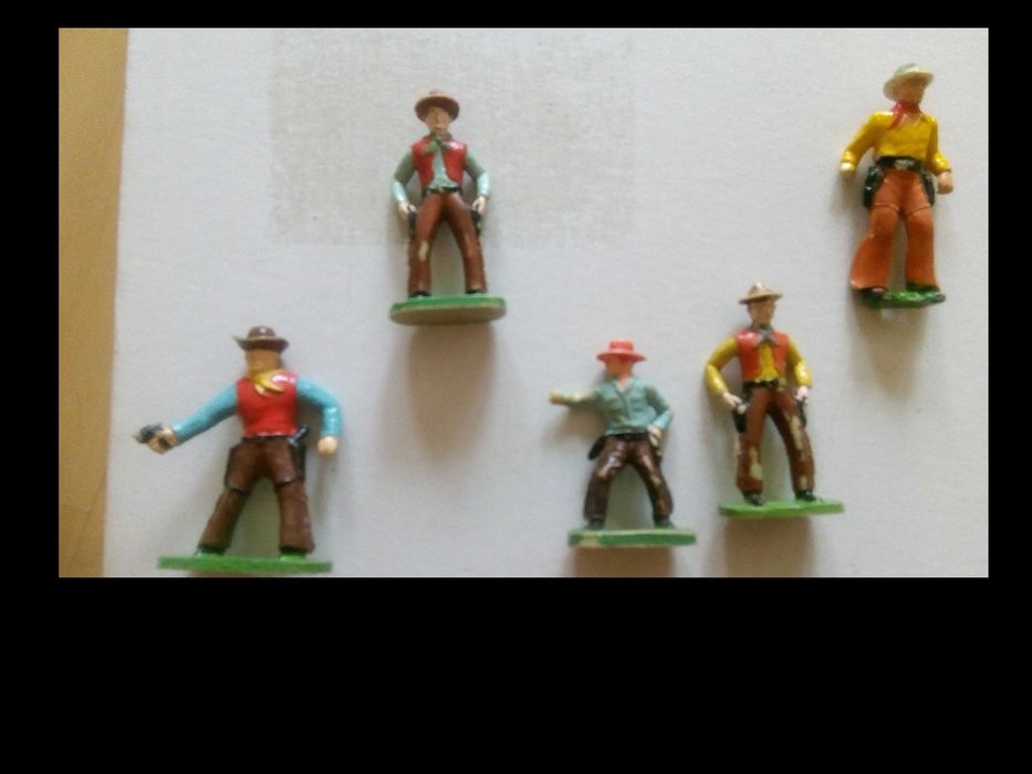 PRL - Żołnierzyki - Indianie i kowboje. Spora kolekcja. lata 70-te.