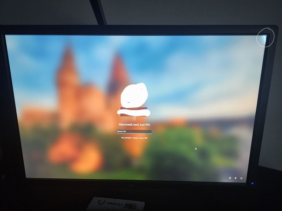 Monitory 2x Dell 24 całe caly zestaw - tylko odbiór własny.
