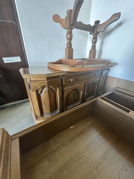 Meble drewniane dąb zestaw stół witryna