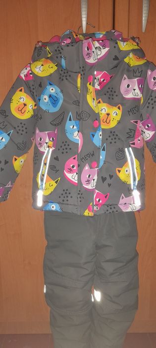 Зимова курка та комбінезон на дівчинку 3-4 роки