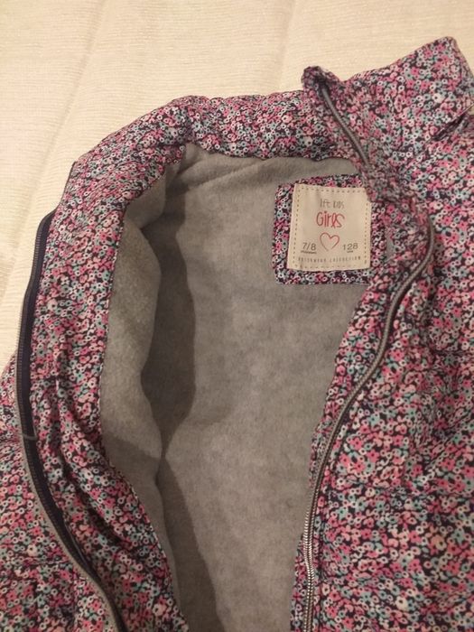 Colete cardado impermeável com capuz