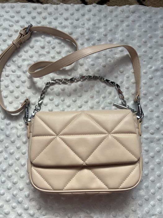 Жіноча шкіряна сумочка