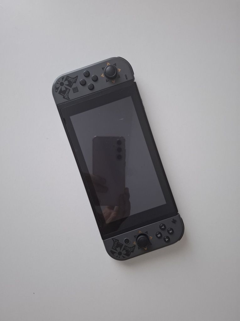 Nintendo Switch TANIO