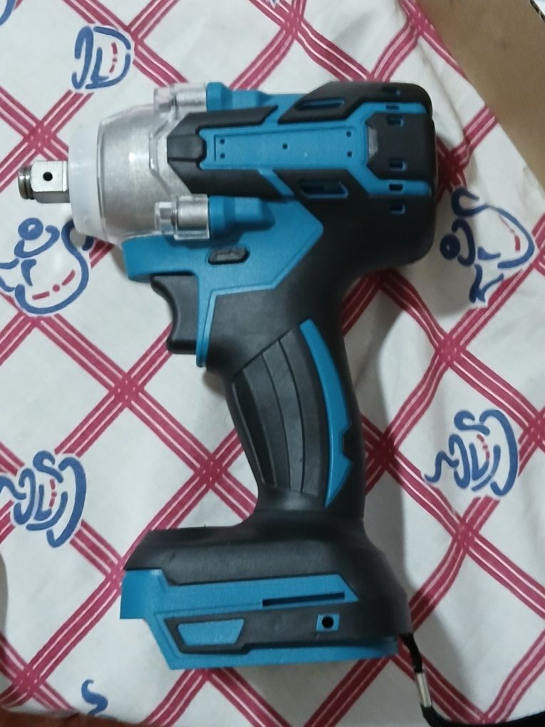 Parafusadeira sem bateria