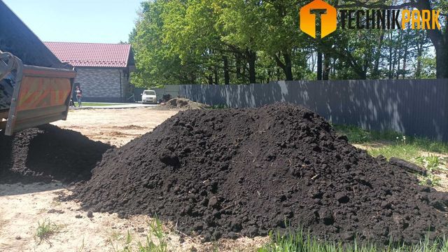 Чернозем (плодородный грунт), торф с доставкой Киев, Киевская область