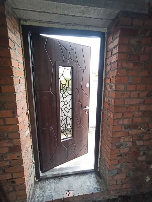 Продаж 2 поверхового будинку/ділянкою на 7 соток, 140 кв. м, 5 кімнат