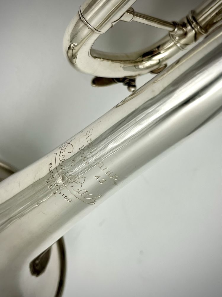 Trąbka Vincent Bach Stradivarius LR 43
