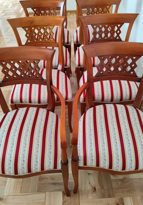 Krzesła tapicerowane