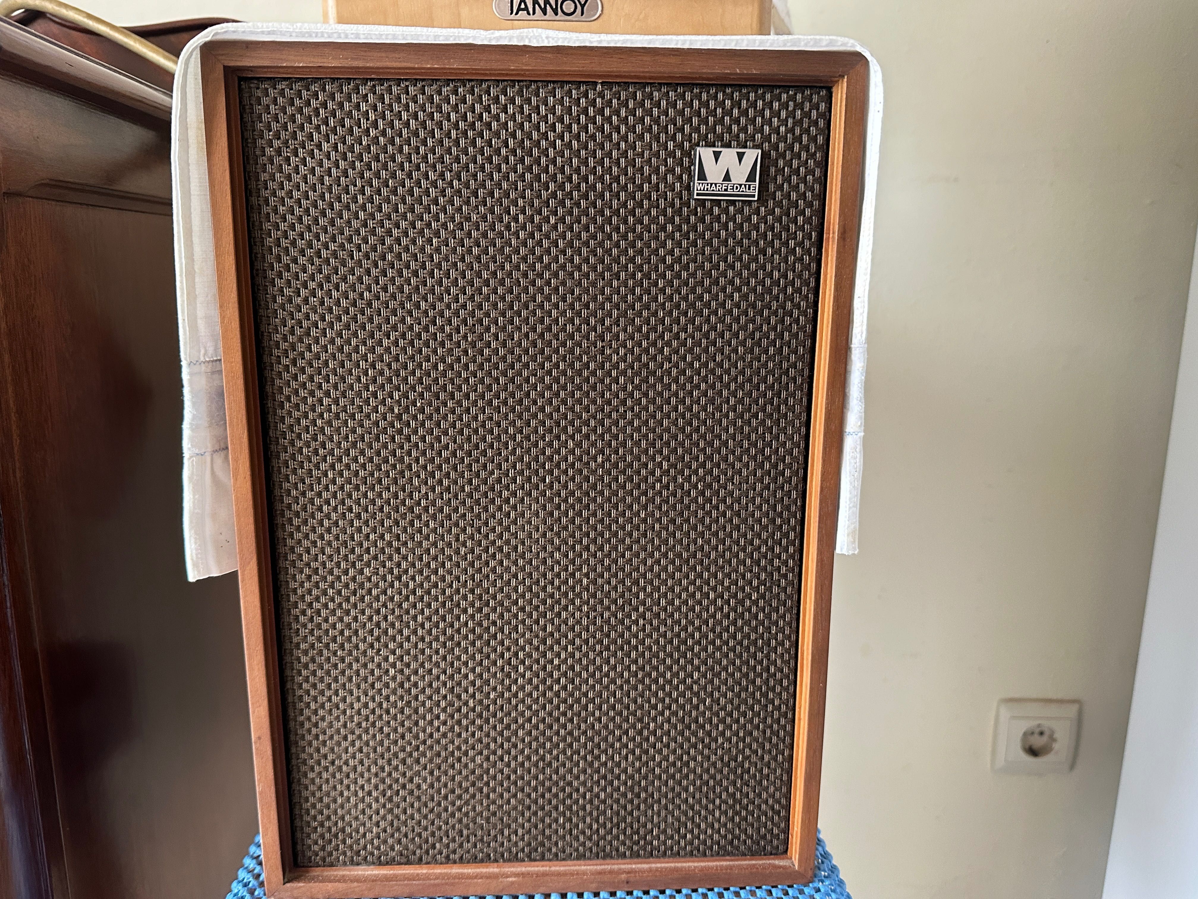 Wharfedale Denton 2