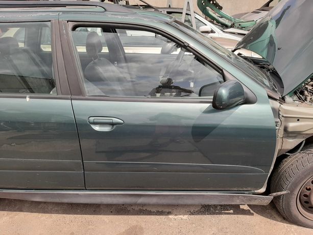 Nissan Primera P11 kombi 1.8i 2001r.Lusterko zewnętrzne