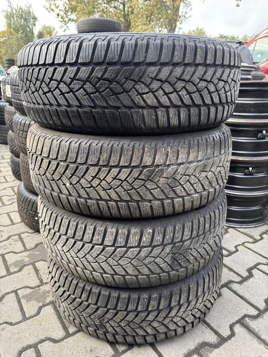 Komplet opon zimowych 215/65 R16 Fulda