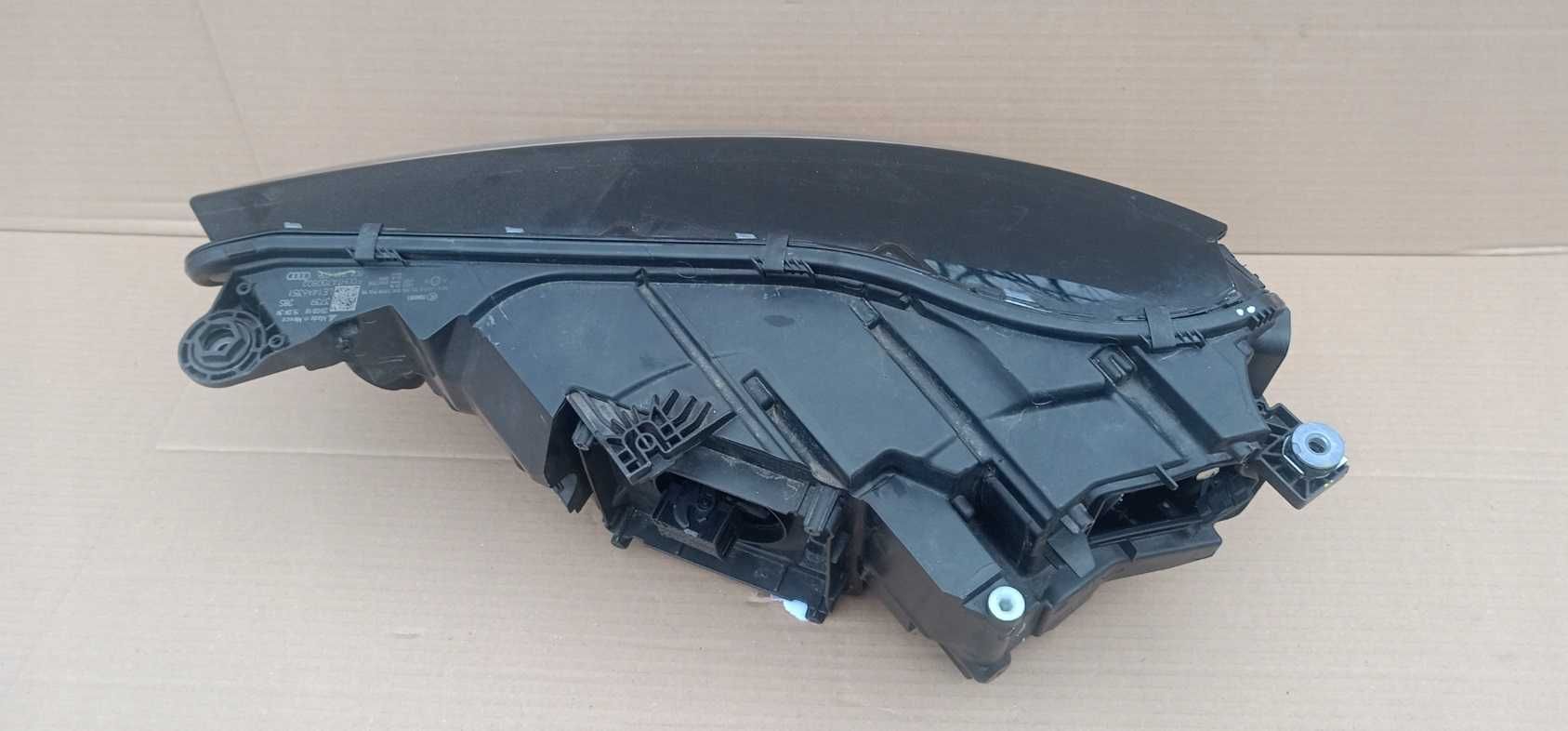 Lampa prawa AUDI Q5 80A 2 II 17-20rok MATRIX Full Led 80A941036 EU
