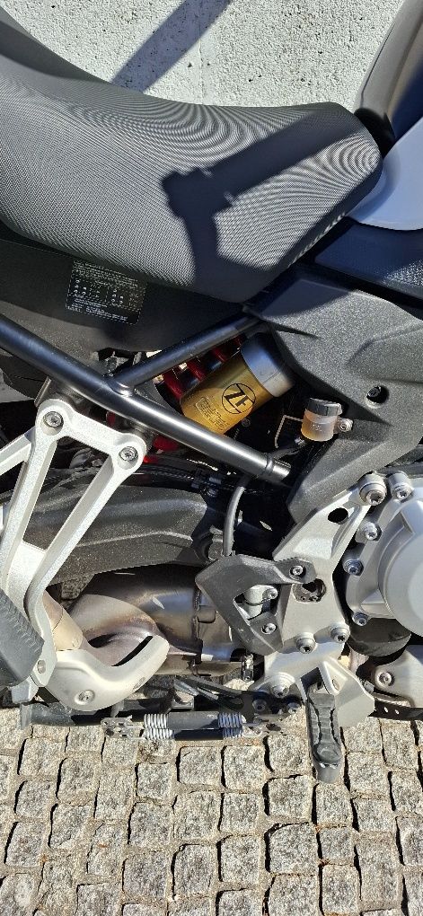 Mota BMW F 750 GS