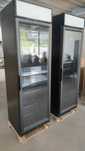 Frigorifico preto porta de vidro bebidas