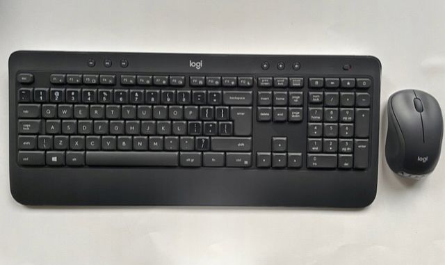 klawiatura+mysz logitech advanced mk540 membranowa qwerty opis