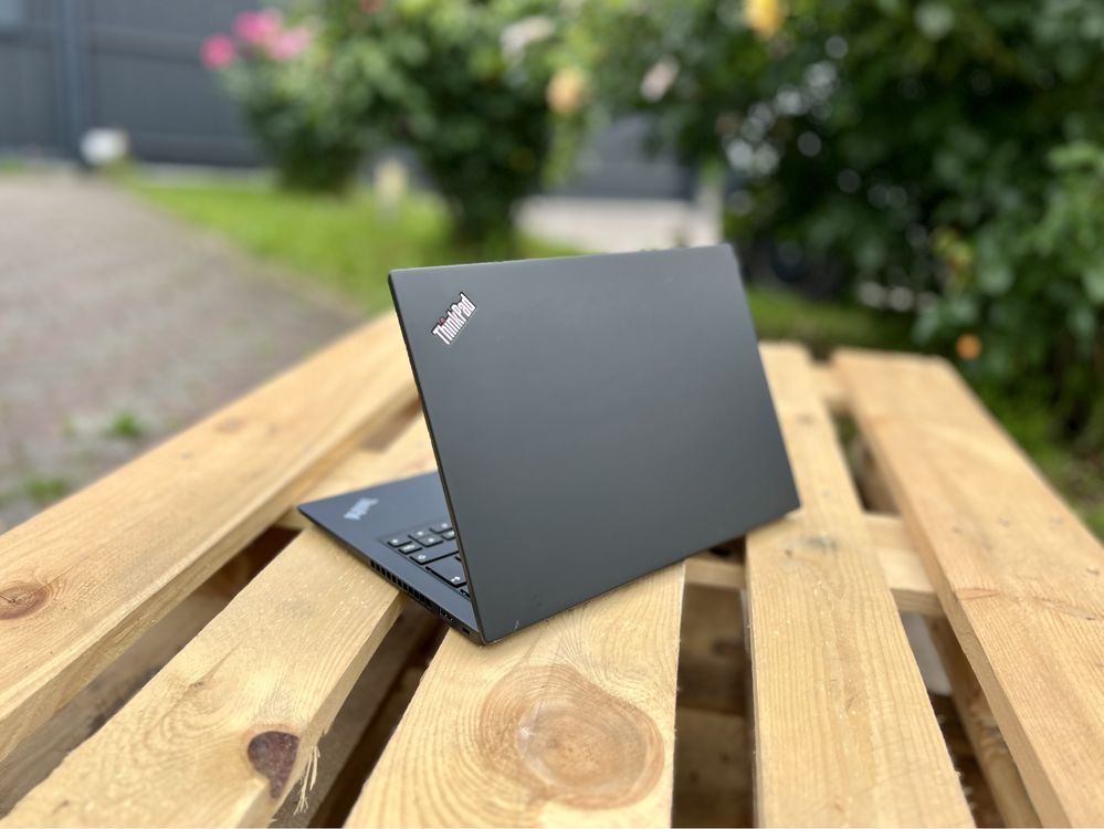 Гарантія/Ноутбук Lenovo ThinkPad T14s/i5-10210U/16GB/256GB/14" FHD IPS
