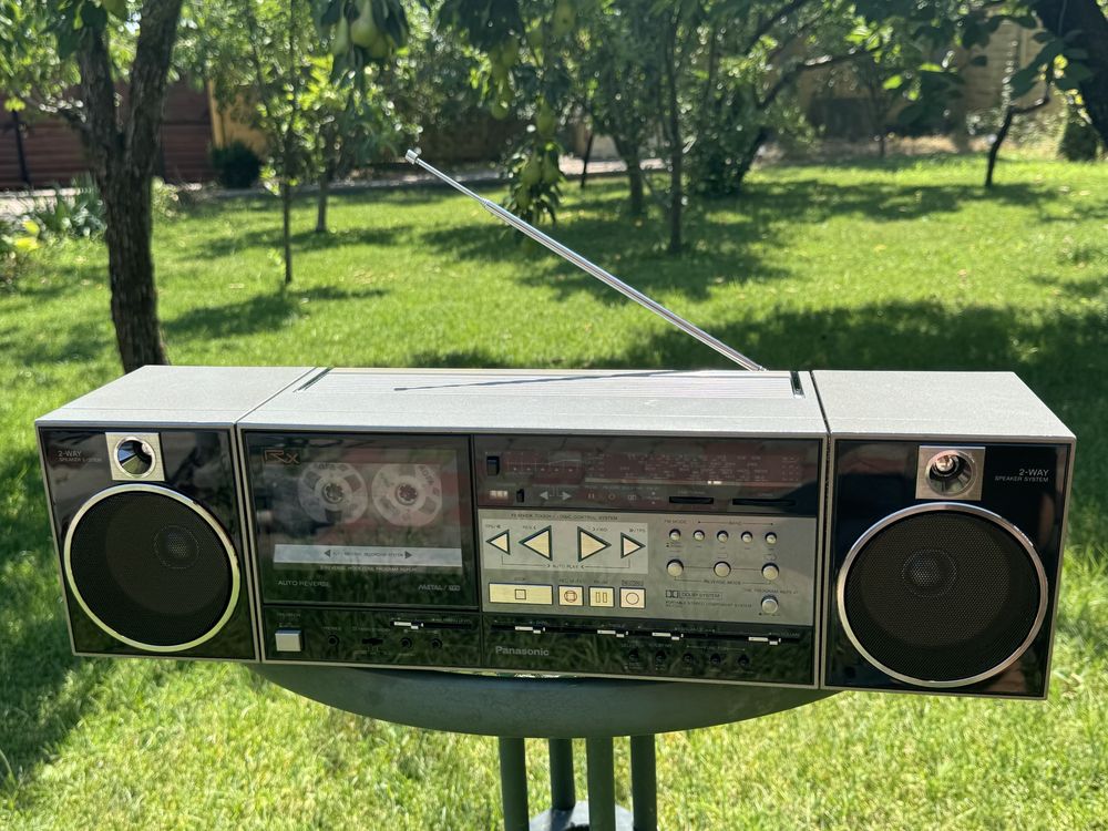 Продам магнитолу Panasonic RX-C52L