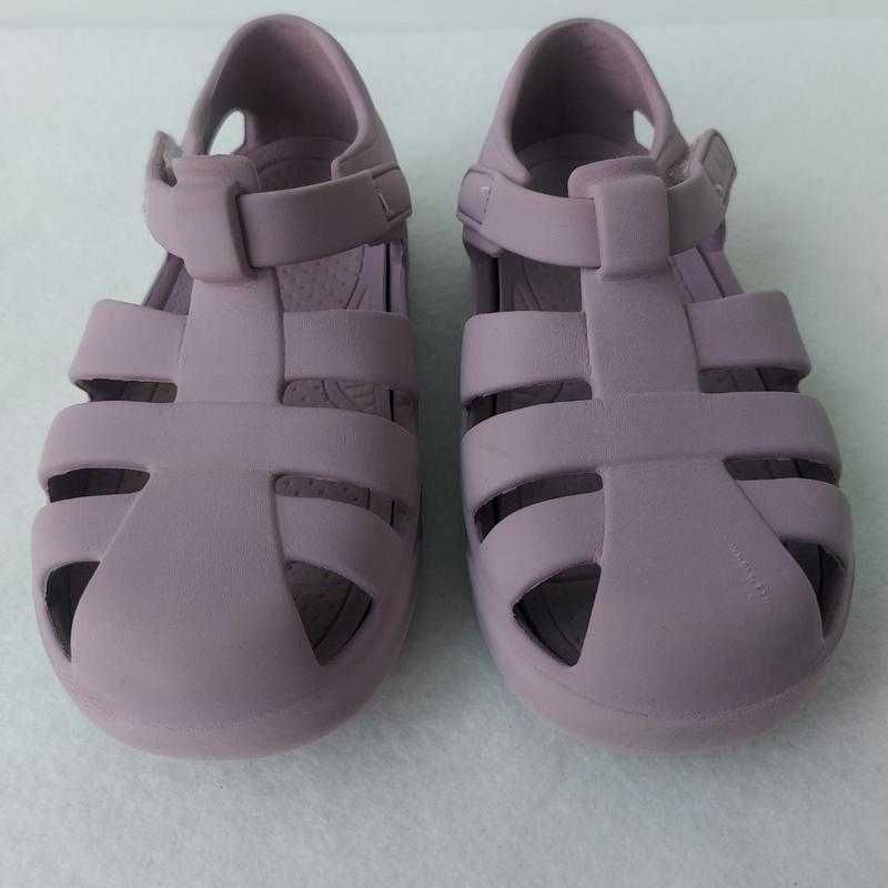 Дитячі босоніжки сандалі clarks move kind
