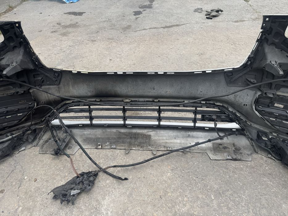 Бампер передний в сборе Volvo XC90 2 2016+
