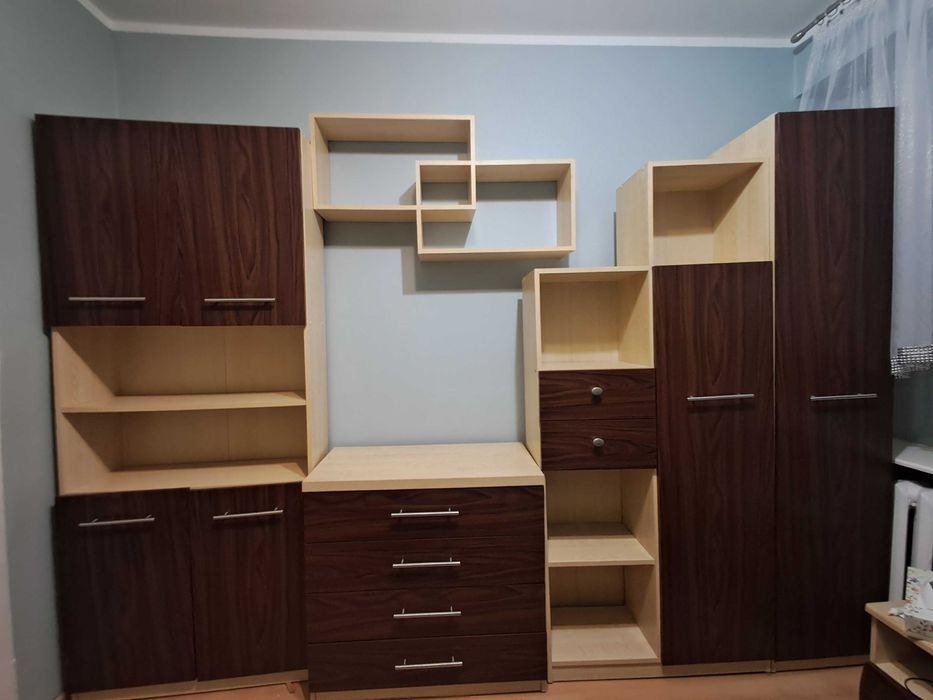 Mebloscianka ,regał