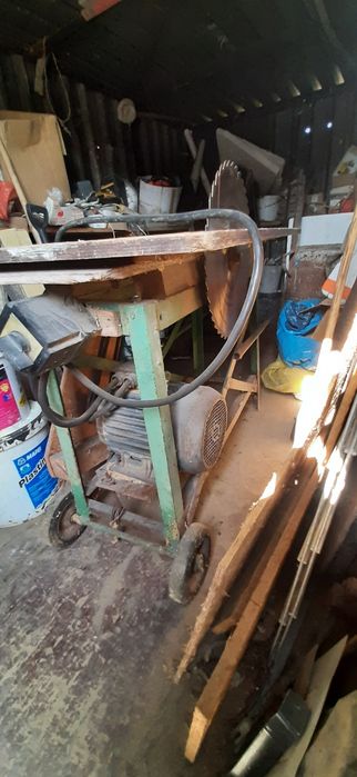 Cyrkularka Mocna Piła stołowa z heblarką