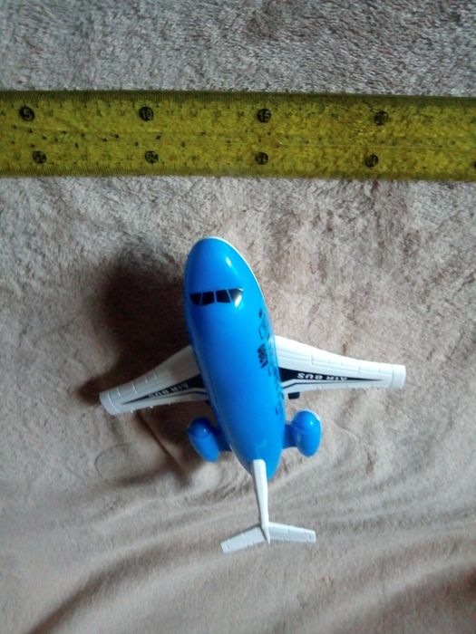 Машинка- перевертыш, самолет, паровозик, машинки для малышей.