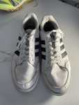 Tênis Adidas Btanco