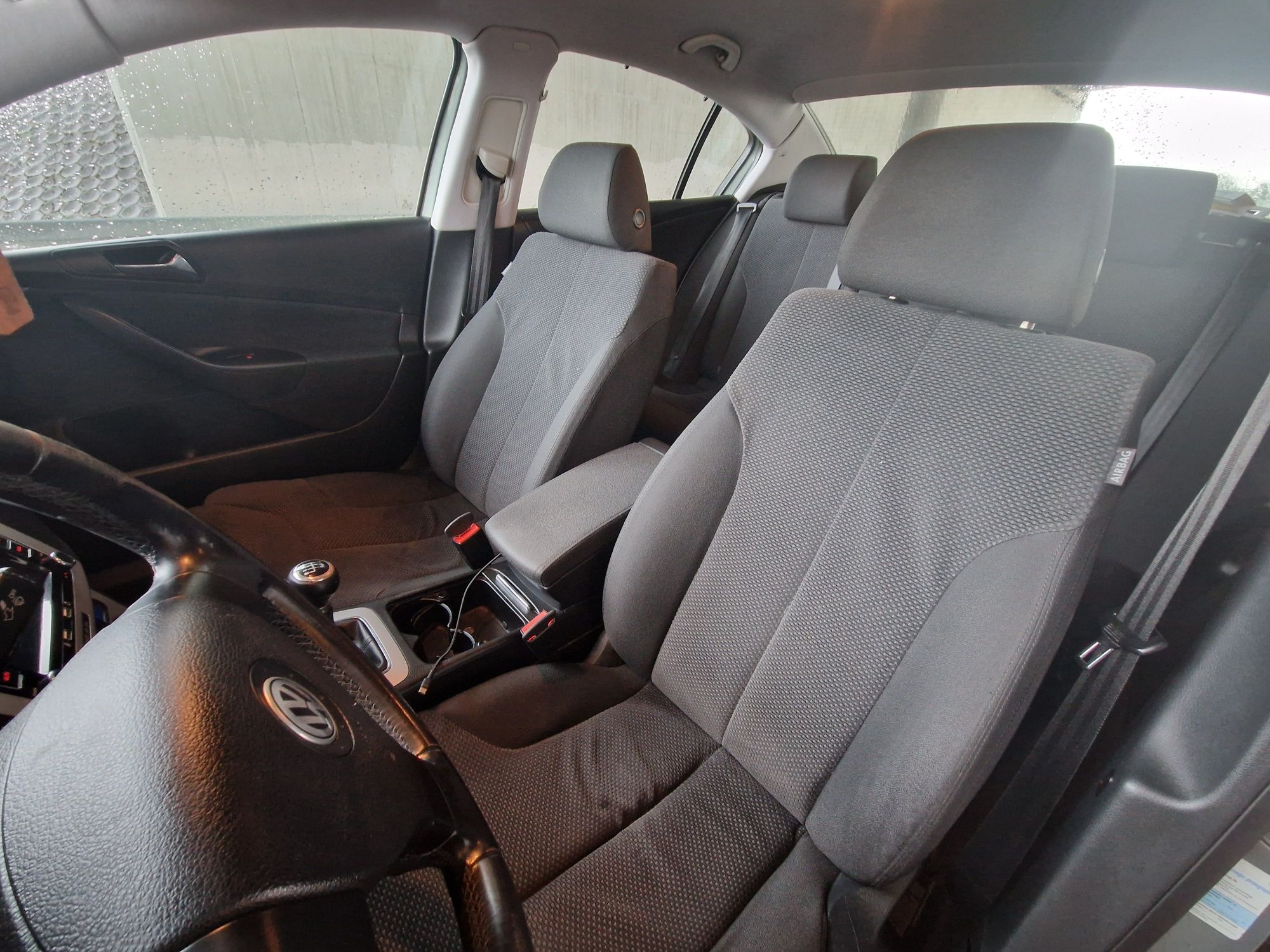 Passat b6 2.0tdi 259tys Radio android