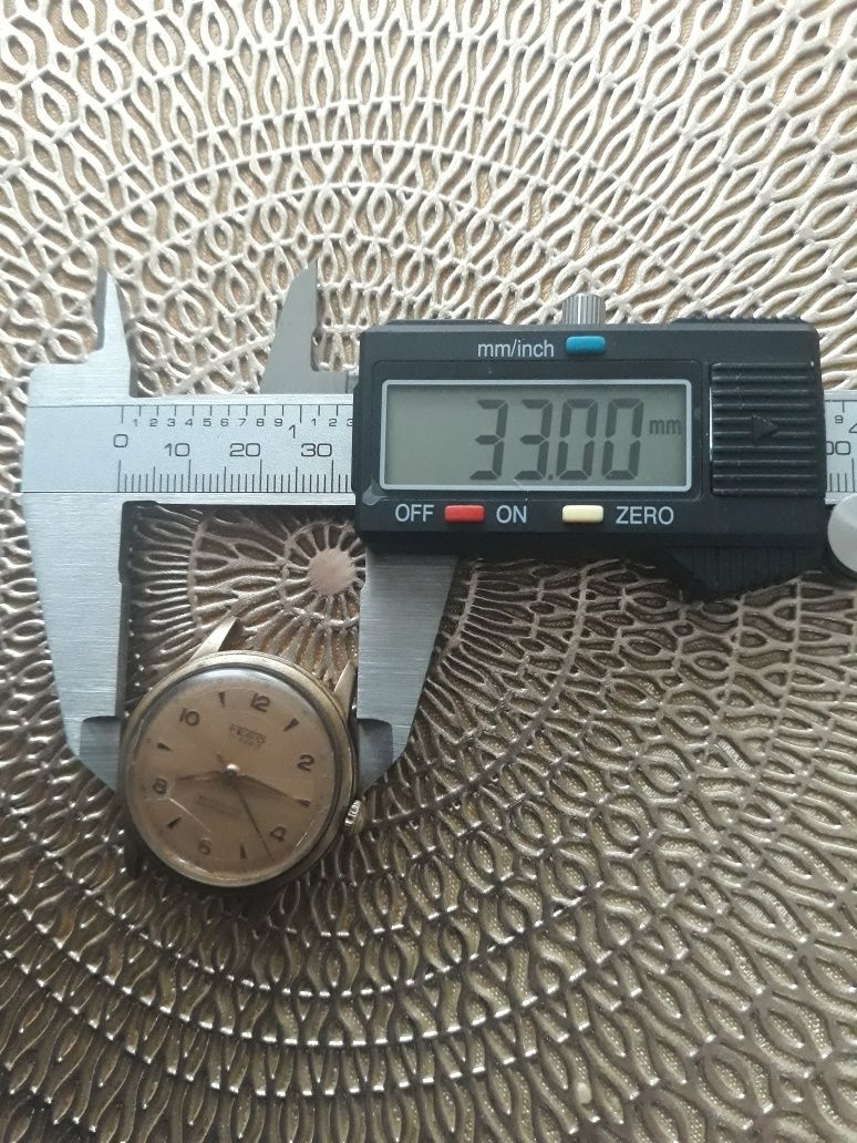 Zegarek męski mech. Fero17j. Swiss 33mm. niesprawny.