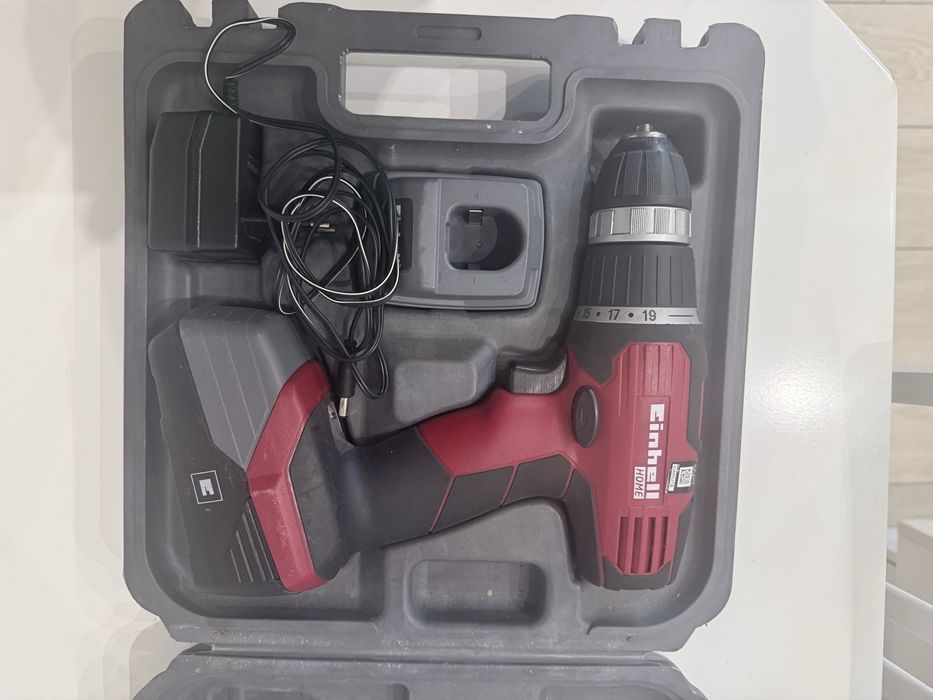 Шуруповерт Einhell