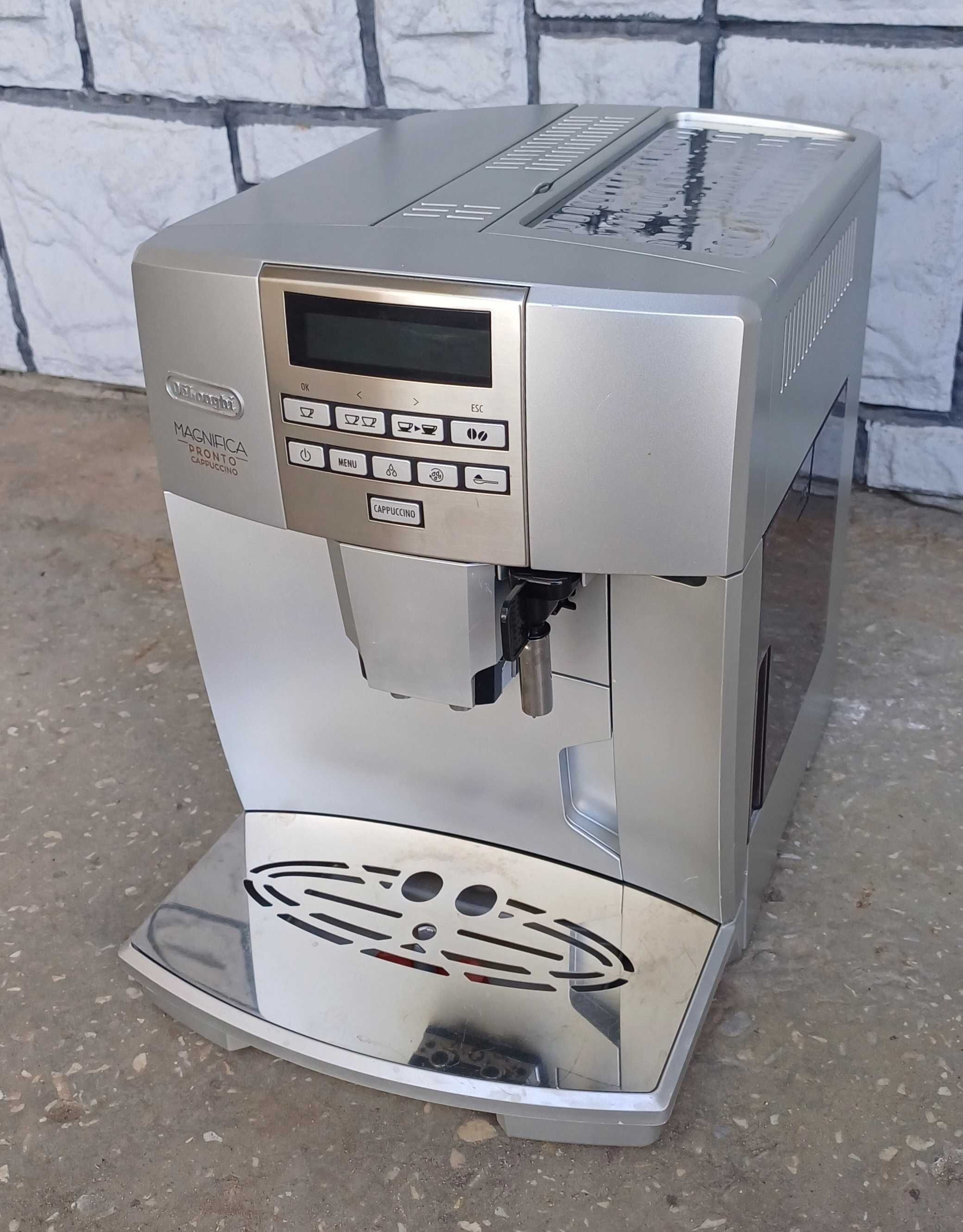 Кофемашина кофеварка DeLonghi ESAM 04.350S Magnifica pronto cappuccino