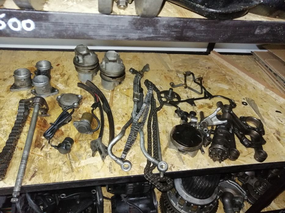 Yamaha fz fzr 1000 fzr1000 2gh 3gm części silnik gaźnik