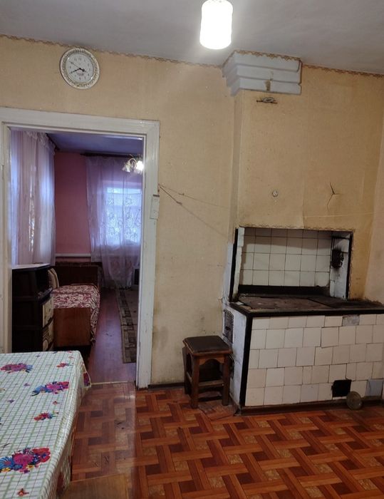 Продам будинок в районі Кут.