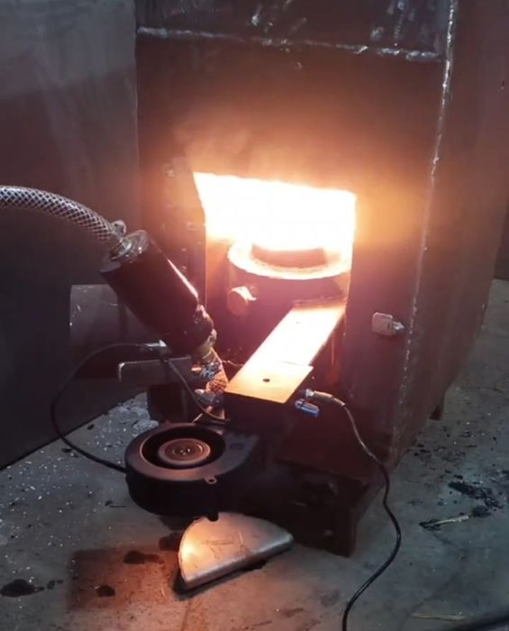 Пальник на відпрацьованому маслі, Горелка на отработке, буржуйка печь