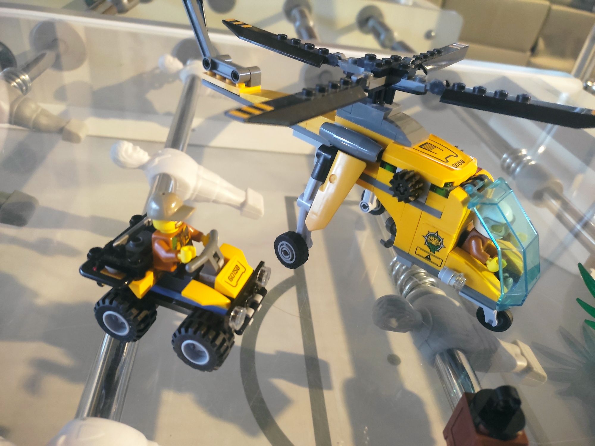 LEGO City  Helikopter transportowy 60158
