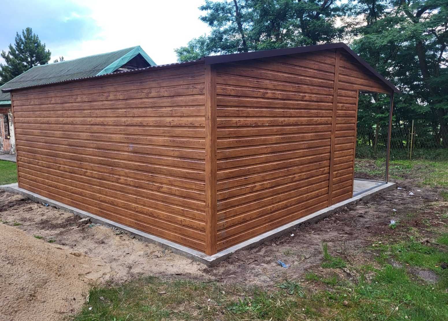 Garaż Blaszany drewnopodobny 4×5 + 2×5 wiata na słupkach PREMIUM