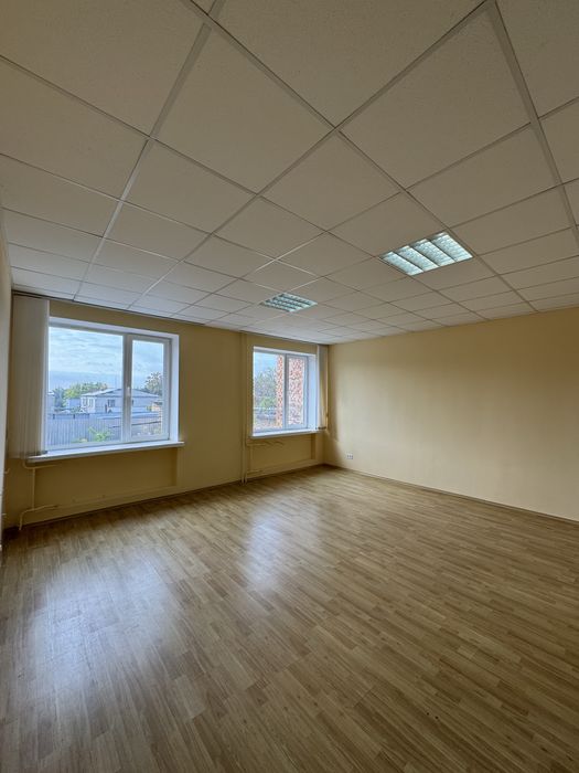 Продаж великогабаритного комерційного обʼєкта