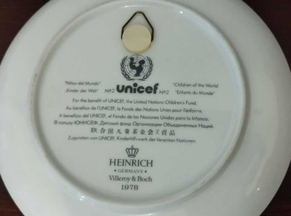 Коллекционная тарелка Villeroy & Boch серия "Kinder der Welt".Д-19.5см