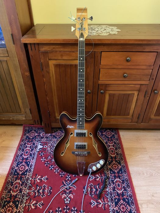 Gitara basowa Rytm – stan dobry.