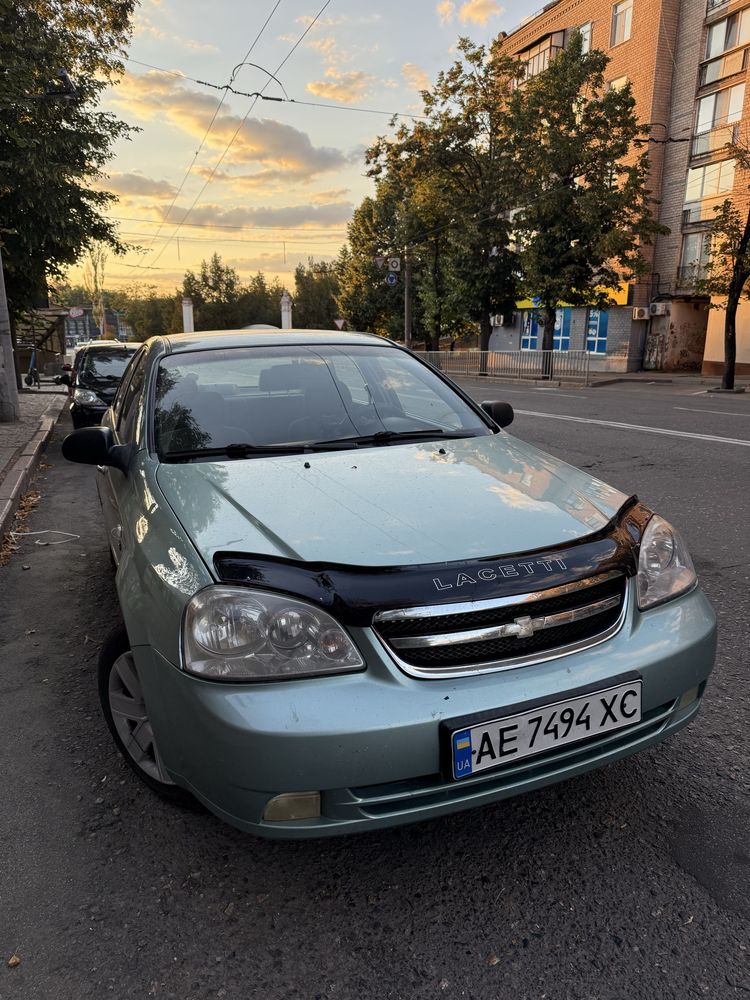Продам Лачетти 1,6 на газу!